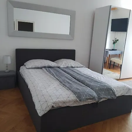 Dóm Tér Apartman Apartman *